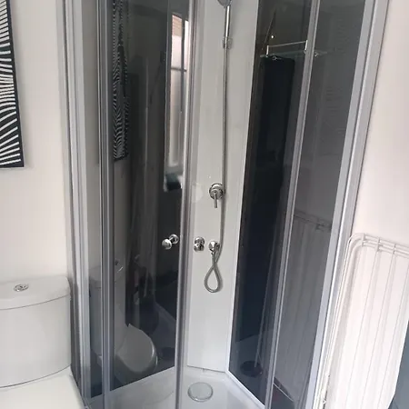 Apartment Grand Dans Maison Parking Prive Gratuit *