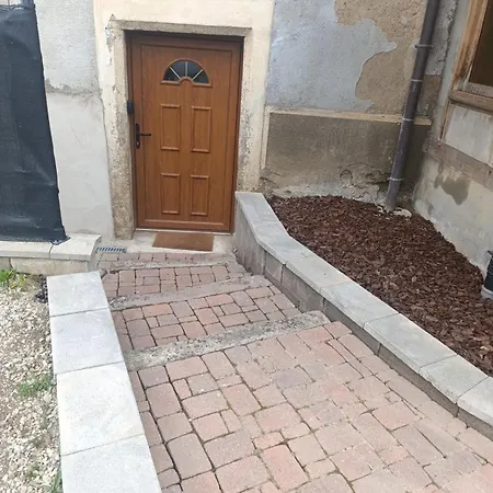 Grand Dans Maison Parking Prive Gratuit Eschentzwiller