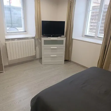 Grand Dans Maison Parking Privé Gratuit *