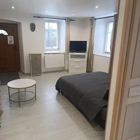 Grand Dans Maison Parking Privé Gratuit Apartamento