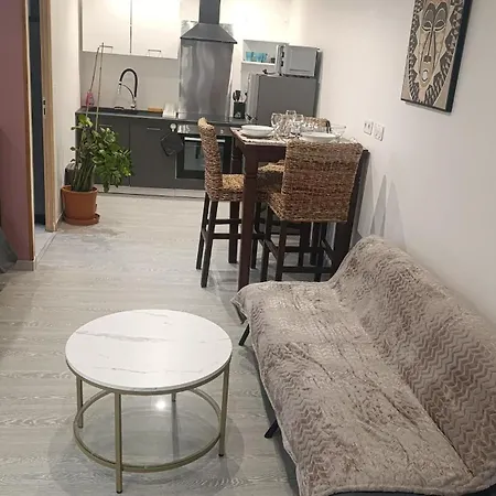 Grand Dans Maison Parking Privé Gratuit Apartamento Eschentzwiller