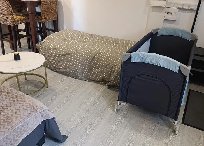 Appartamento Grand Dans Maison Parking Privé Gratuit Eschentzwiller